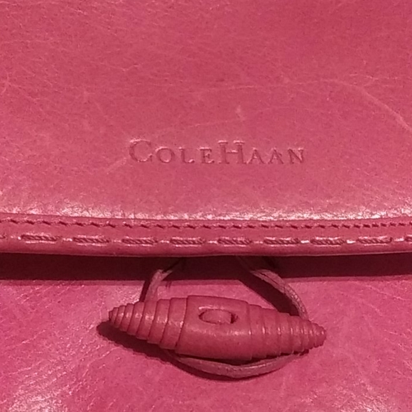 🌛 Pretty Pink Cole Haan Purse - Picture 2 of 3
